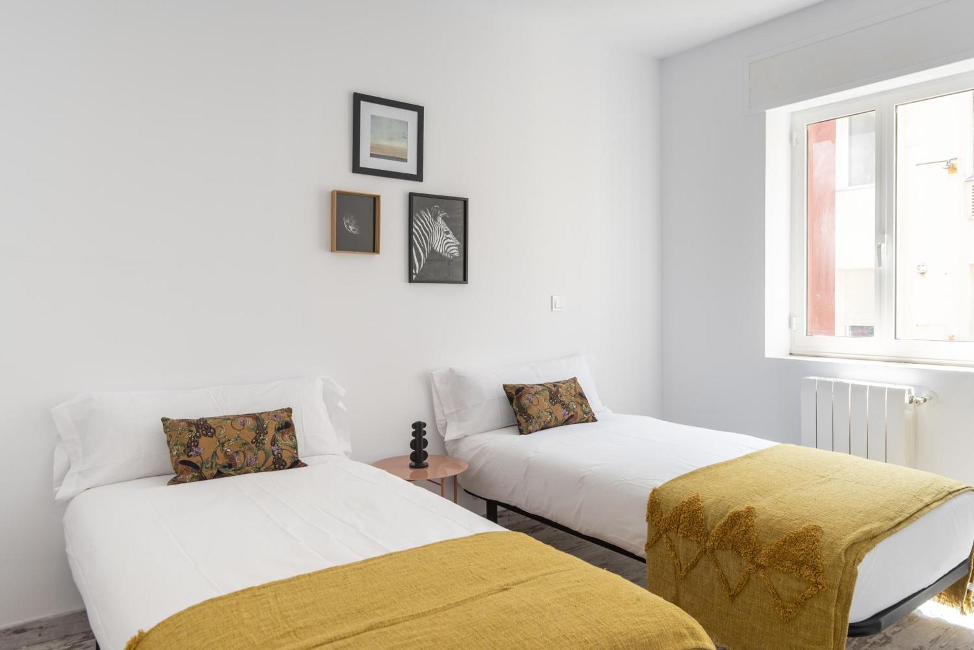 Apartamento De 4 Habitaciones En El Centro Santander Exteriör bild